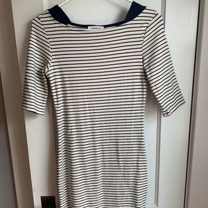 Boat neck blue and white dress